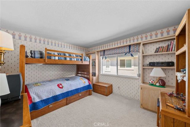 12219 High View Ridge, Northridge, CA 91326