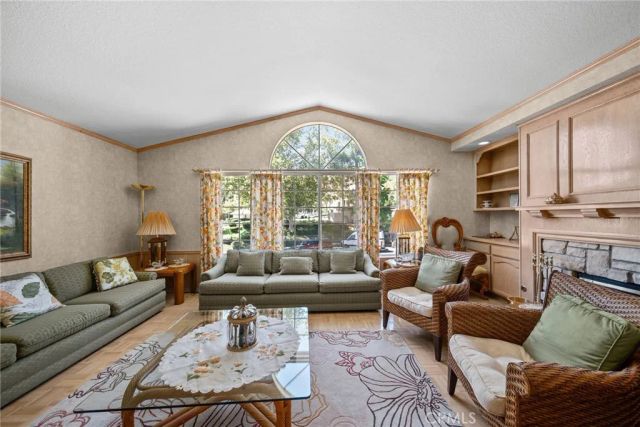 12219 High View Ridge, Northridge, CA 91326