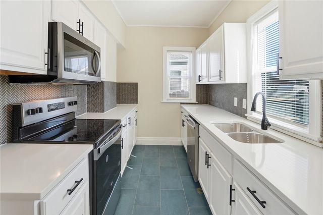 218 S Main Street, Miamisburg, OH 45342