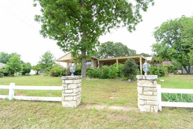 142 Seaside Drive, Gun Barrel City, TX 75156