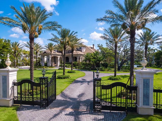 1423 HILLVIEW DRIVE, Sarasota, FL 34239