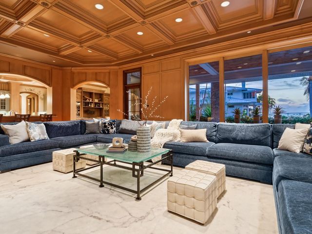 1423 HILLVIEW DRIVE, Sarasota, FL 34239