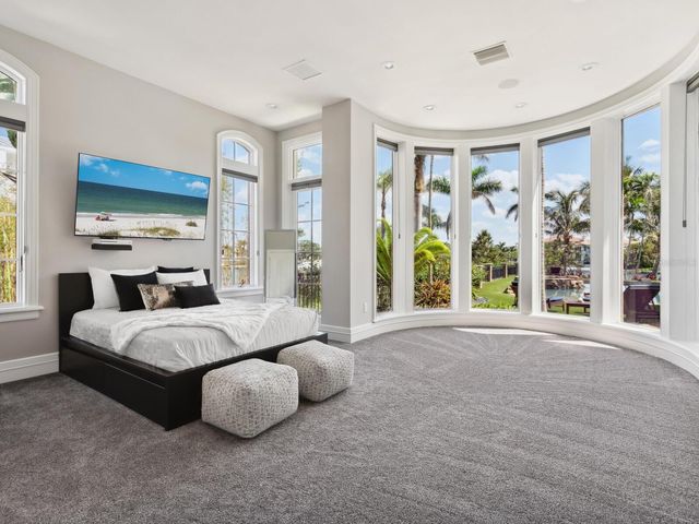 1423 HILLVIEW DRIVE, Sarasota, FL 34239