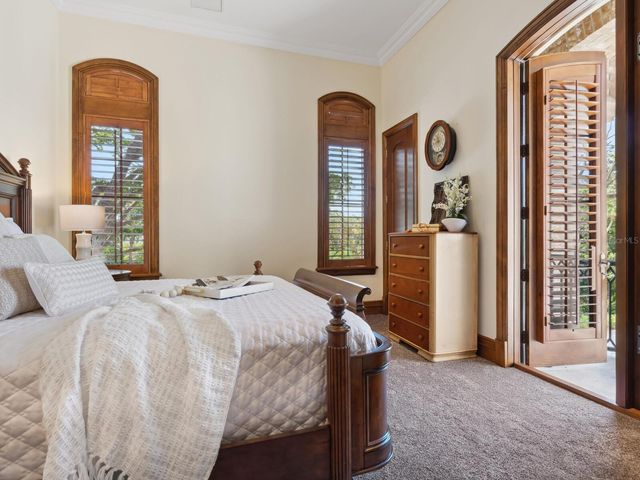 1423 HILLVIEW DRIVE, Sarasota, FL 34239