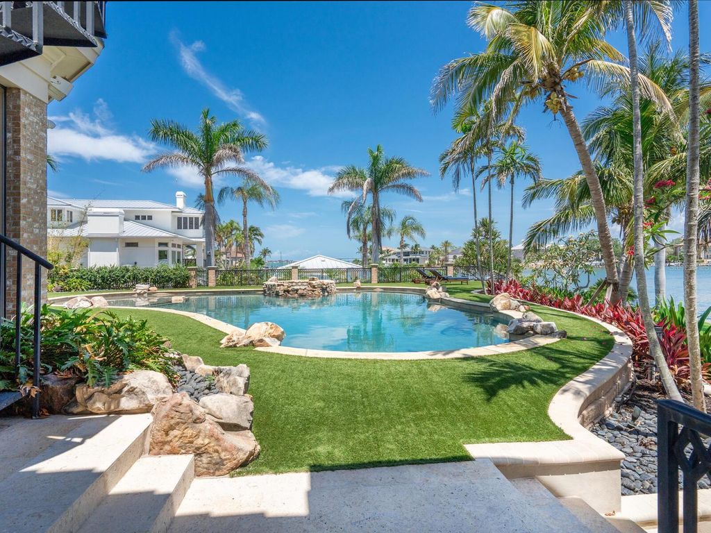 Image 55 of property listing at 1423 HILLVIEW DRIVE, Sarasota, FL 34239