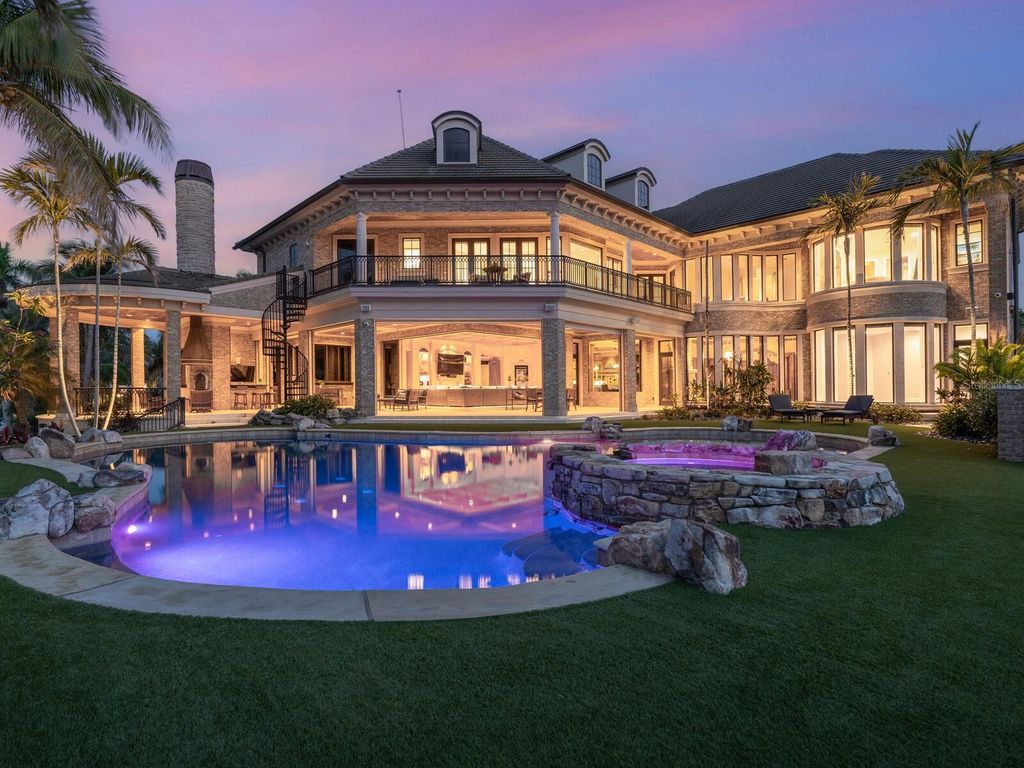 Image 69 of property listing at 1423 HILLVIEW DRIVE, Sarasota, FL 34239