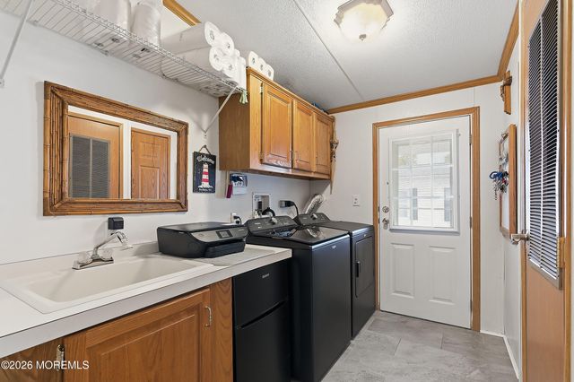 536 Momosa Way, Whiting, NJ 08759