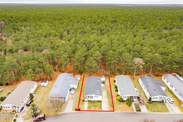 536 Momosa Way, Whiting, NJ 08759