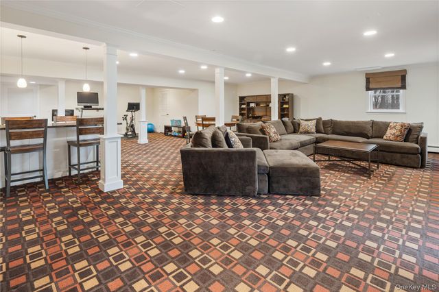 39 Mayberry Road, Chappaqua, NY 10514