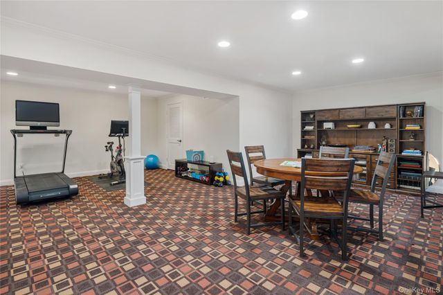 39 Mayberry Road, Chappaqua, NY 10514