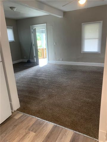 4444 OLIVE Street, Kansas City, MO 64130