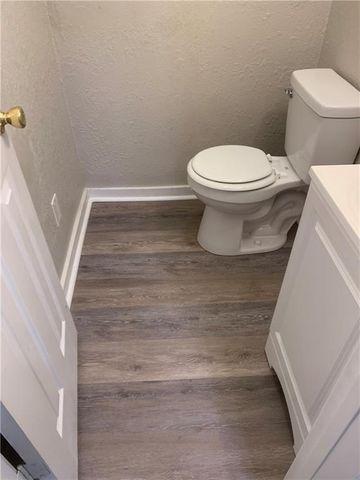 4444 OLIVE Street, Kansas City, MO 64130