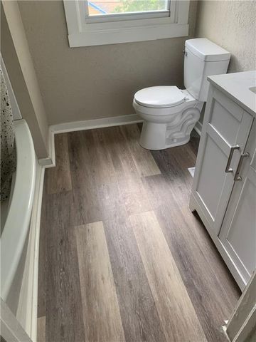 4444 OLIVE Street, Kansas City, MO 64130