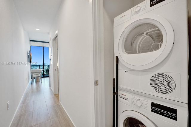 580 72nd St 1513, Miami Beach, FL 33141