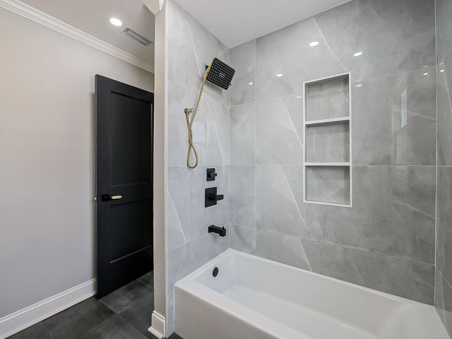 2431 Lothrop Street, Detroit City, MI 48206