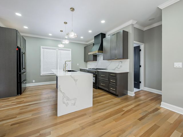 2431 Lothrop Street, Detroit City, MI 48206