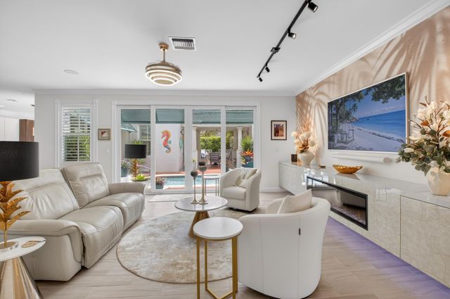5656 NW 40th Avenue, Boca Raton, FL 33496