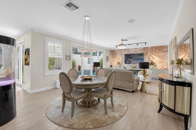 5656 NW 40th Avenue, Boca Raton, FL 33496