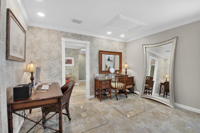 5656 NW 40th Avenue, Boca Raton, FL 33496