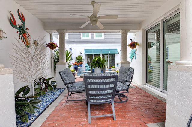 5656 NW 40th Avenue, Boca Raton, FL 33496