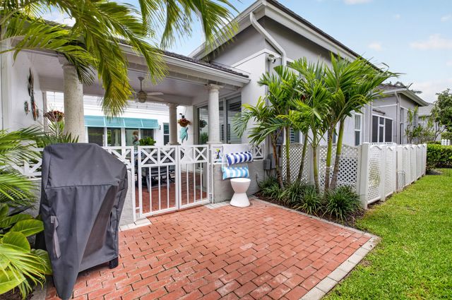 5656 NW 40th Avenue, Boca Raton, FL 33496