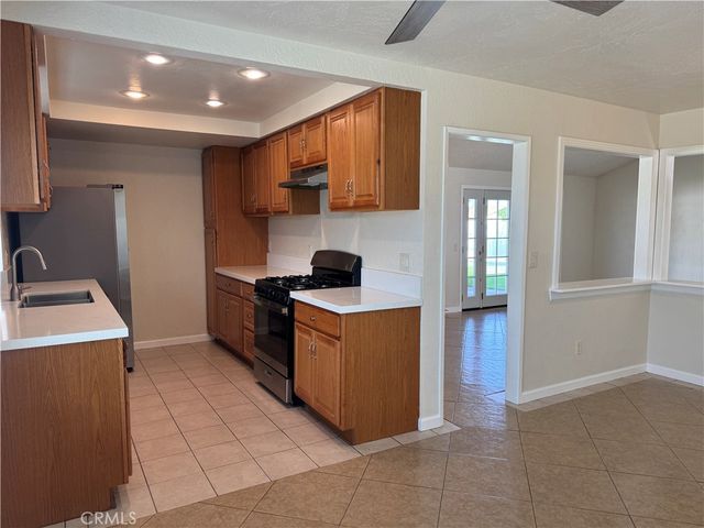 1792 N Ann, San Jacinto, CA 92583
