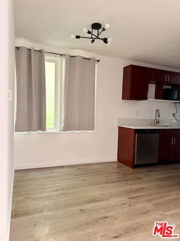 4848 Elmwood Avenue Unit 3, Los Angeles, CA 90004