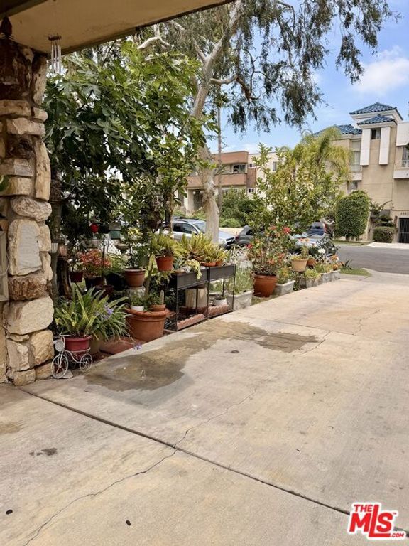 4848 Elmwood Avenue Unit 3, Los Angeles, CA 90004