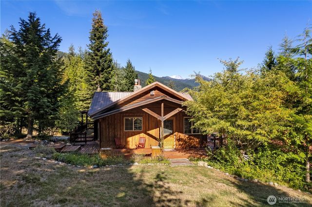 31724 31728 558th Street E, Ashford, WA 98304