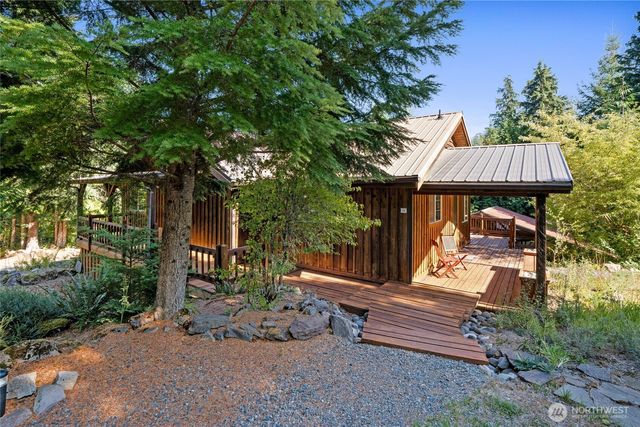 31724 31728 558th Street E, Ashford, WA 98304