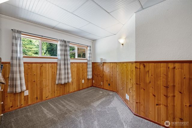 31724 31728 558th Street E, Ashford, WA 98304