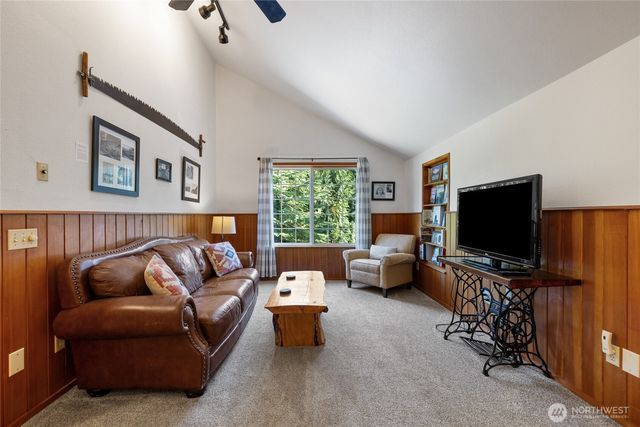 31724 31728 558th Street E, Ashford, WA 98304