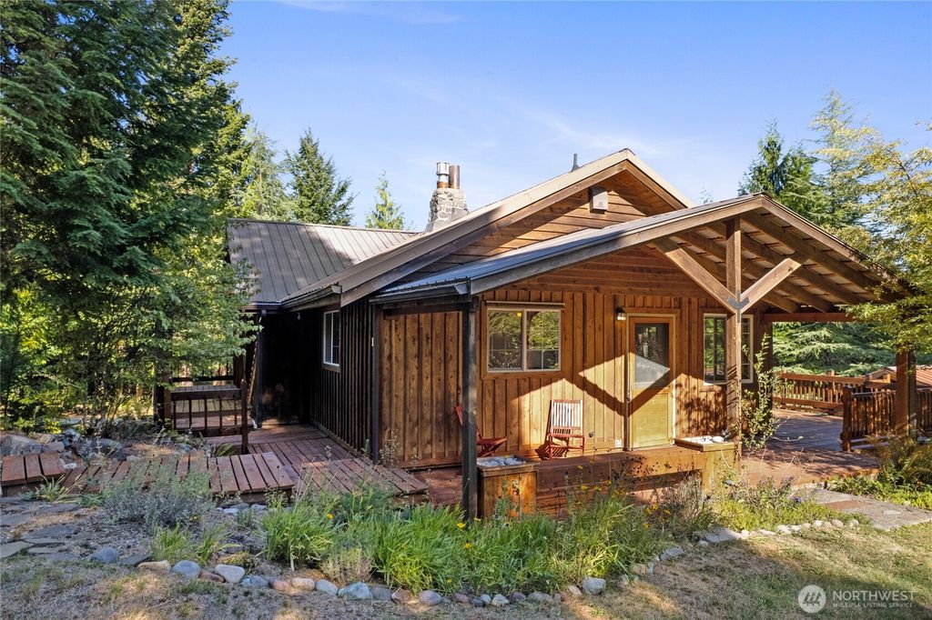 31724 31728 558th Street E, Ashford, WA 98304