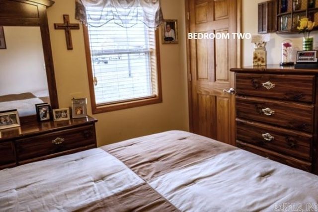 315 Magness Drive, Gassville, AR 72635