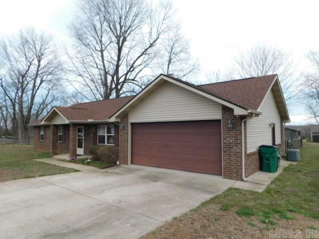 315 Magness Drive, Gassville, AR 72635