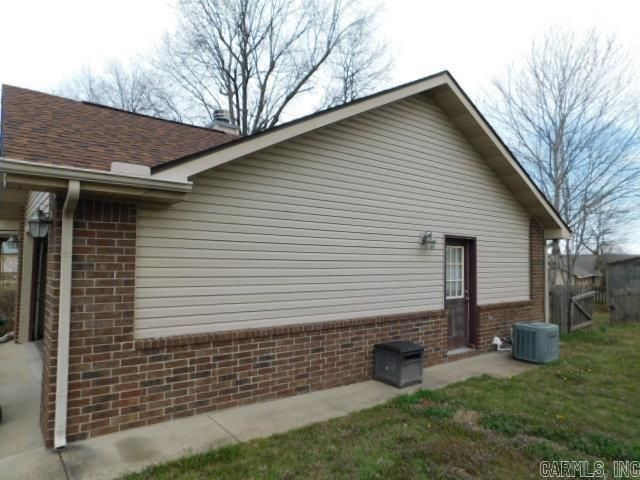 315 Magness Drive, Gassville, AR 72635