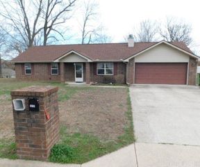 315 Magness Drive, Gassville, AR 72635