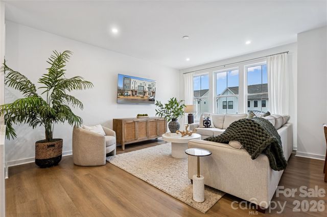 7228 Westrow Avenue 29, Charlotte, NC 28278