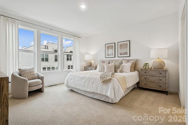 7228 Westrow Avenue 29, Charlotte, NC 28278