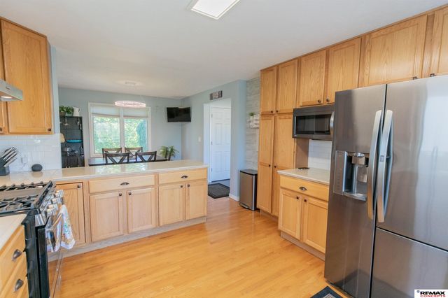 7410 Helen Witt Drive, Lincoln, NE 68512