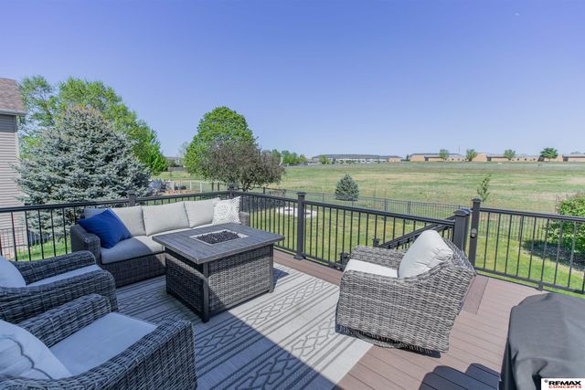 7410 Helen Witt Drive, Lincoln, NE 68512