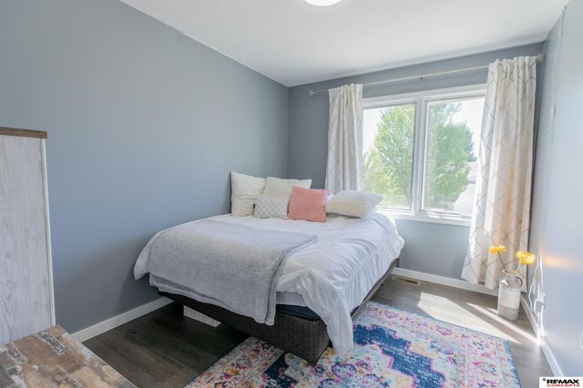 7410 Helen Witt Drive, Lincoln, NE 68512