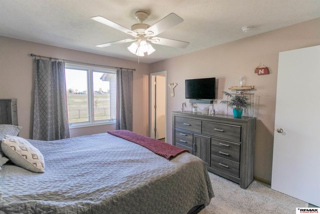 7410 Helen Witt Drive, Lincoln, NE 68512