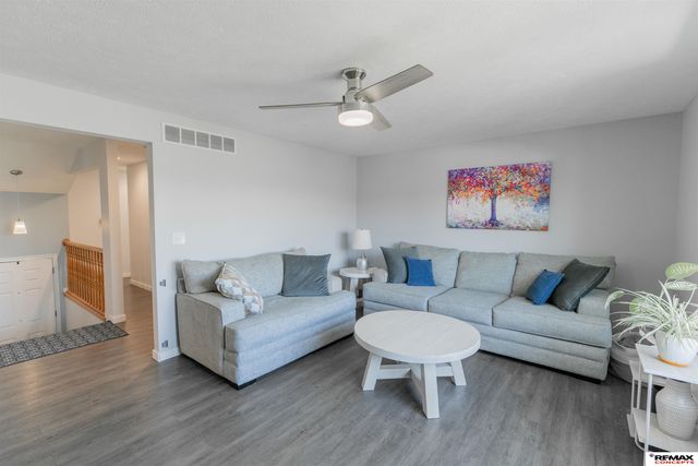 7410 Helen Witt Drive, Lincoln, NE 68512