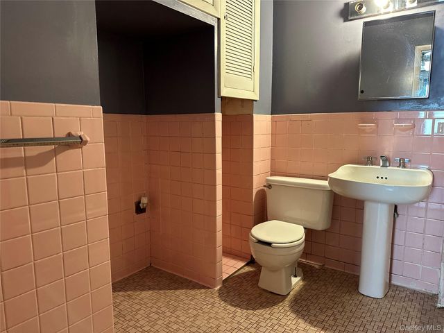 164 Highland Street, Port Chester, NY 10573