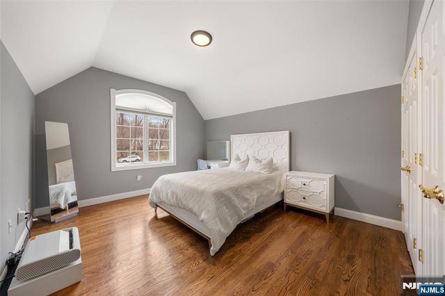 53 Kristin Place, Old Tappan, NJ 07675