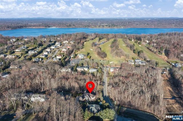 53 Kristin Place, Old Tappan, NJ 07675