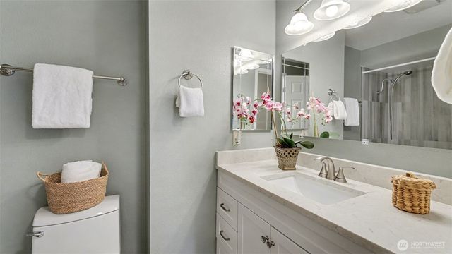 17621 157th Avenue SE, Renton, WA 98058