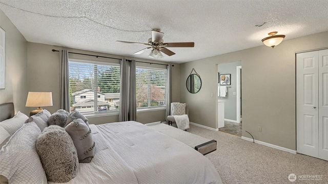 17621 157th Avenue SE, Renton, WA 98058