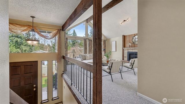 17621 157th Avenue SE, Renton, WA 98058